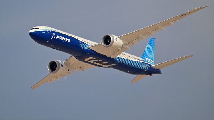 阿联酋航空拒收首批波音新机