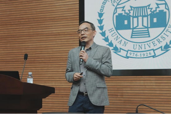 微软30年“幕后英雄”离职！