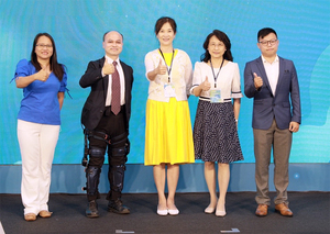 产学小联盟量成果 扶植精准健康创新产业链