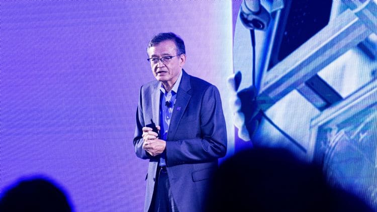 陈立武谈与马斯克合作：半导体基建难追AI增速
