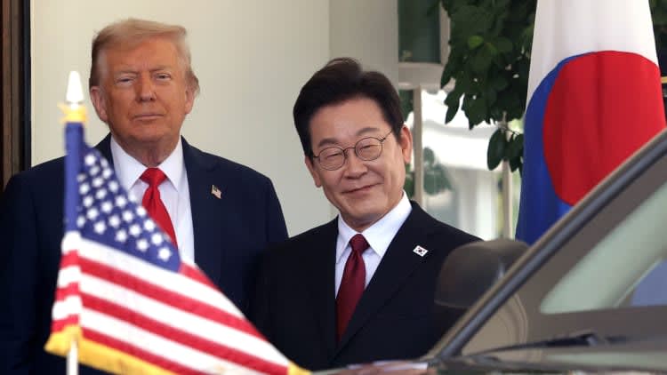 三星靠内存狂赚两千亿美元，日媒提醒小心美国打压
