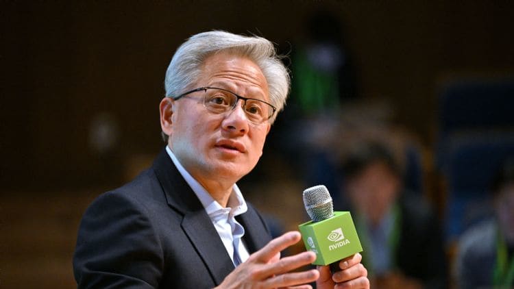 黄仁勋结束访韩行程，韩国半导体业面临哪些挑战？