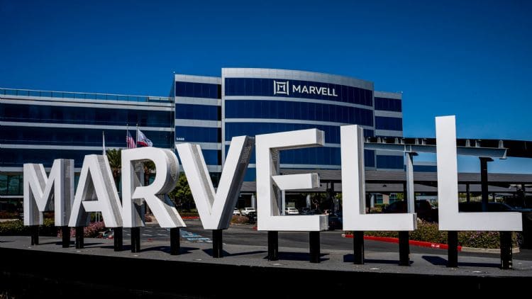 黄仁勋力挺！Marvell称高速互连成AI瓶颈