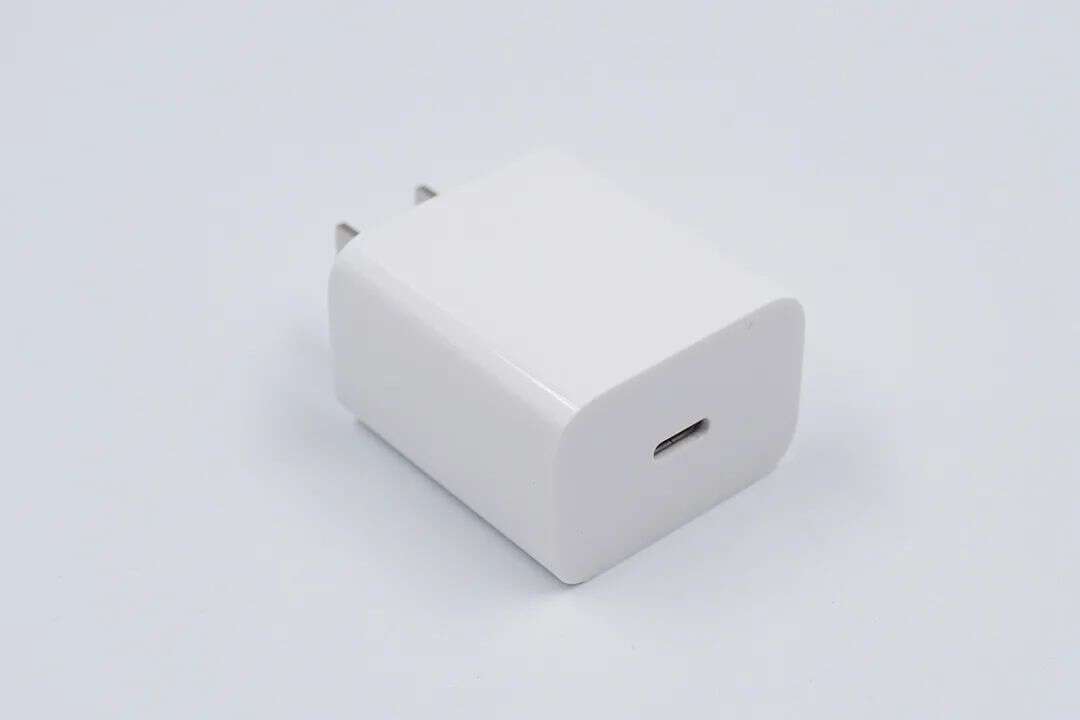 奥海工厂推出6款iPhone15快充解决方案