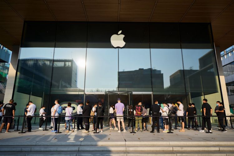 国内公部门禁令、华为新机夹击 iPhone 15恐重演iPhone XS上市不利命运