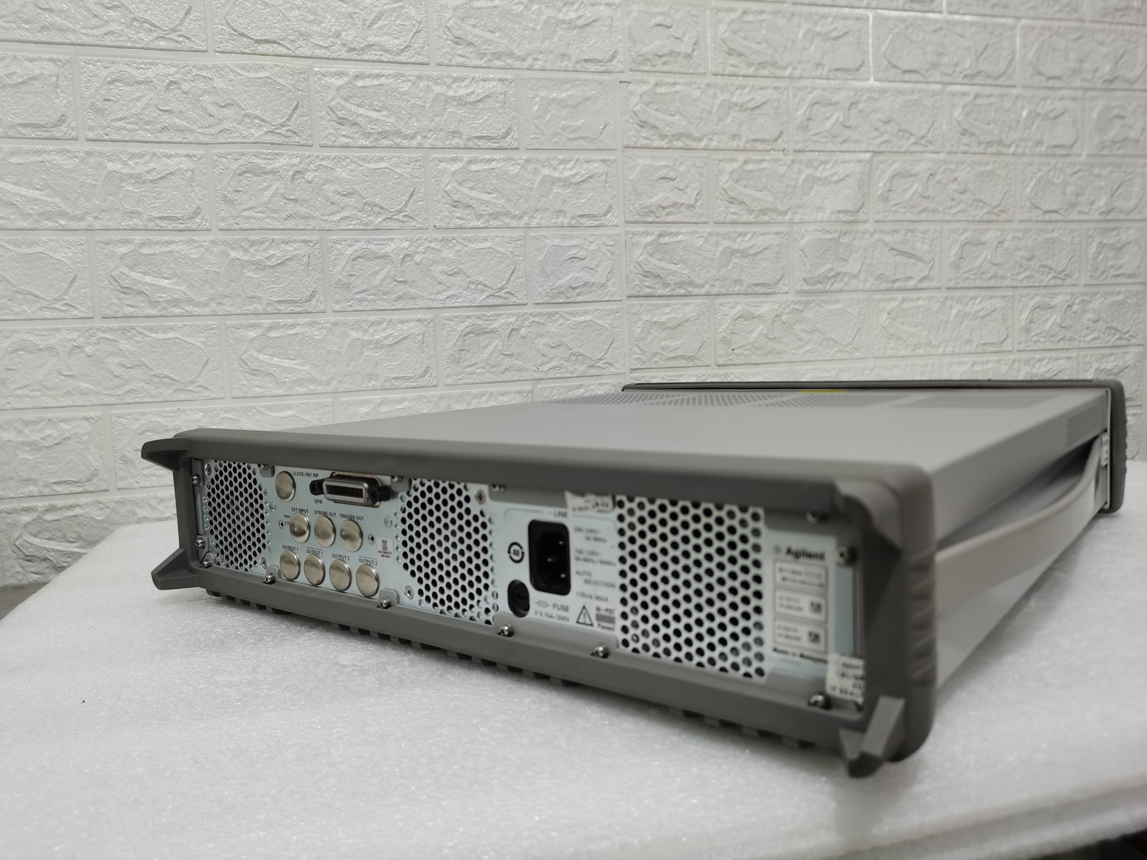 长期/租售：Agilent81130A （九成新）脉冲发生器