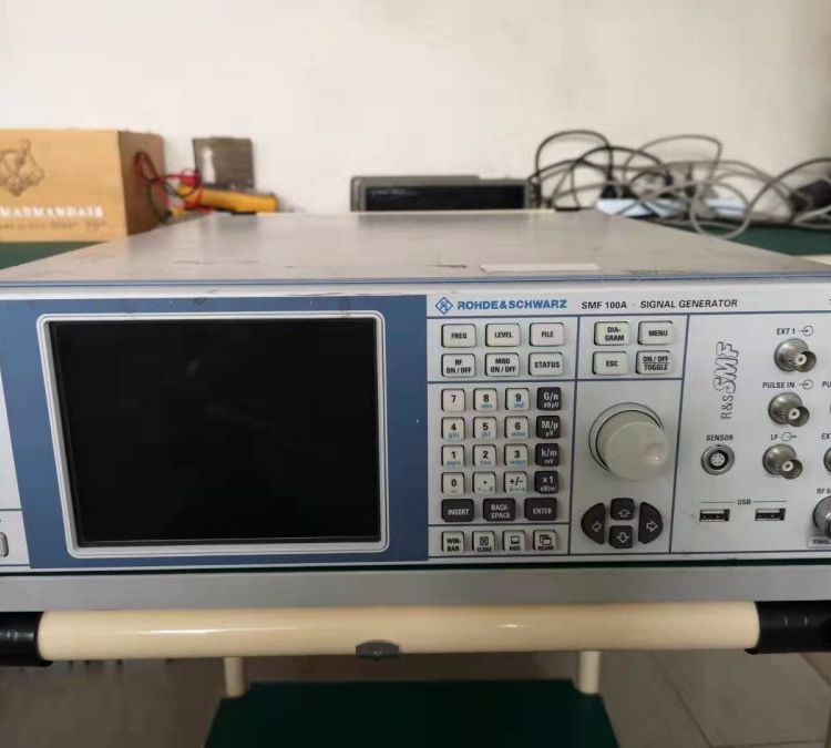 德国罗德与施瓦茨SMF100A 微波信号发生器