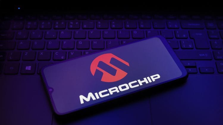 Microchip财报：存储器短缺拖累盈利预期