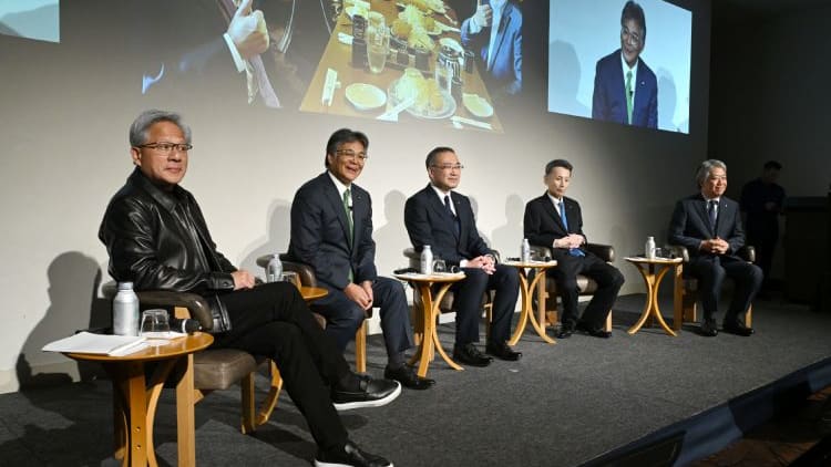 英伟达携手日本四大巨头，加速物理AI机器人落地
