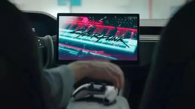 特斯拉上能玩《赛博朋克2077》了，但这一点也不赛博朋克