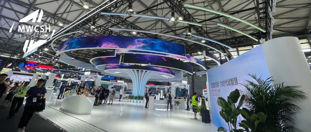 孟晚舟演讲刷爆全网！展锐首颗卫星通信芯片亮相，联通大模型来了｜一文看尽MWC上海