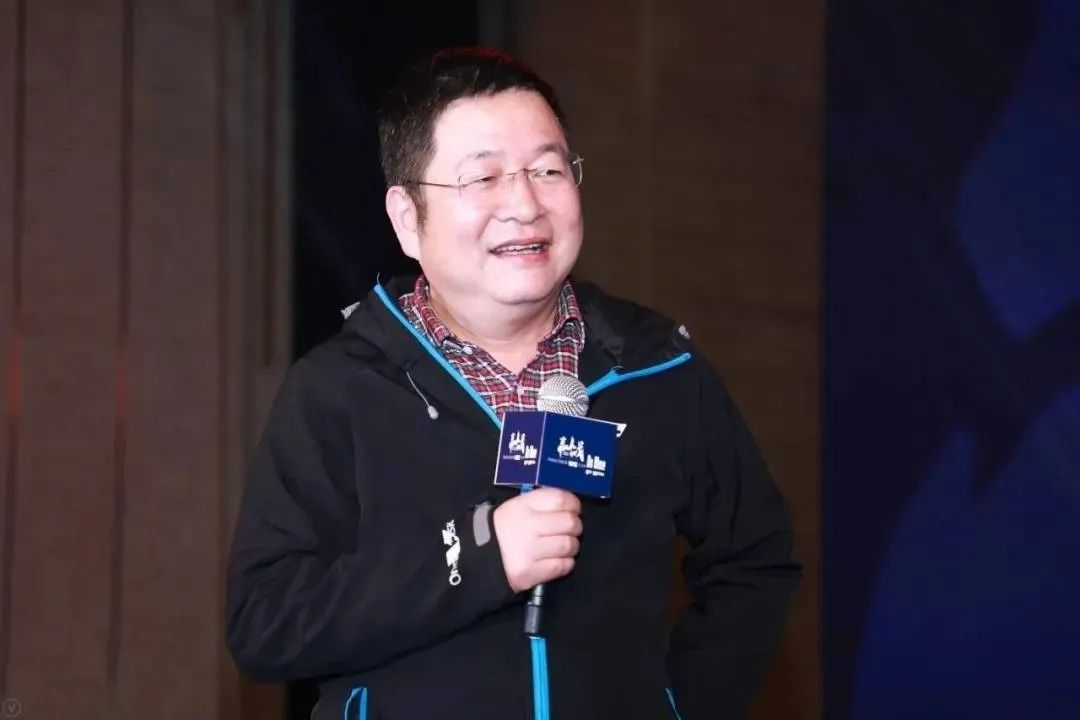 芯片首富豪掷300亿，创建宁波版西湖大学，又一场抢人大战？