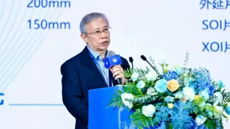 中芯国际前高管邱慈云操盘，光掩模新锐启动上市