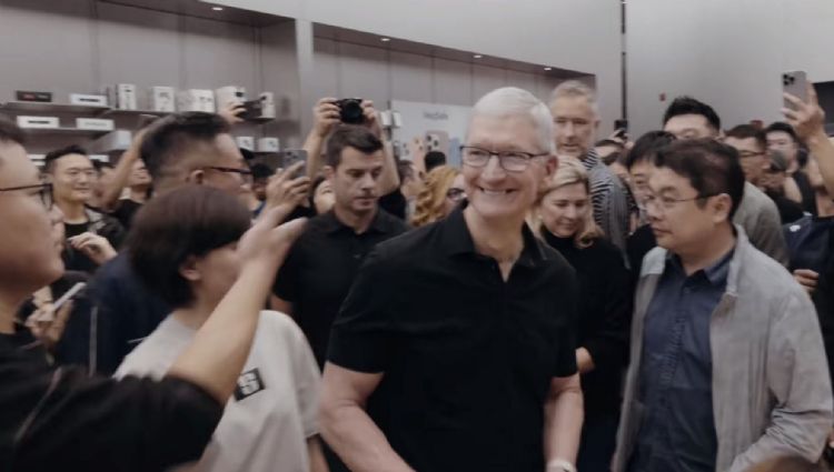Tim Cook现身国内看手游比赛 后续行程引关注