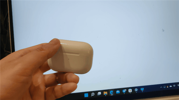电脑用AirPods难受？Win11连AirPods的正确姿势