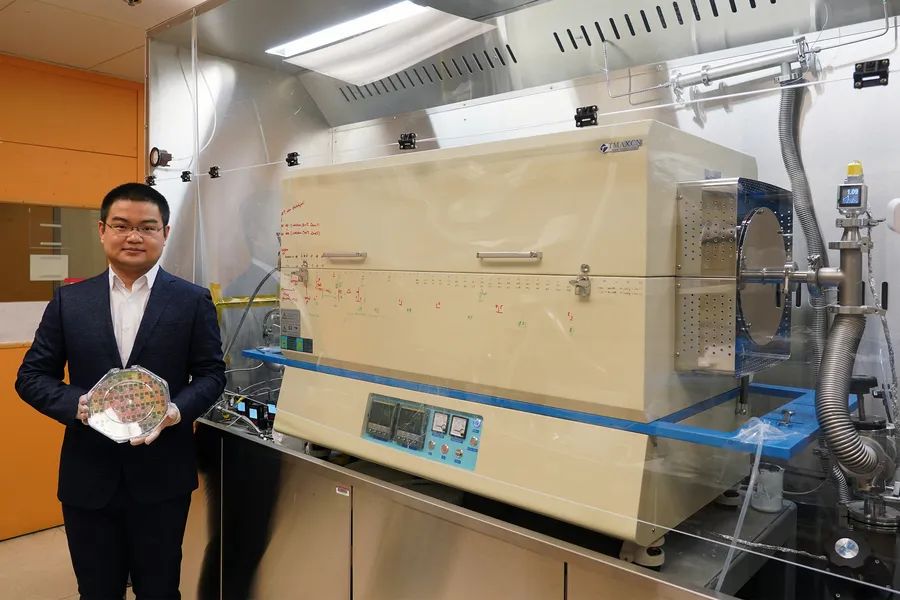 华裔科学家颠覆光刻机时代！麻省理工突破1纳米工艺，引领2D晶体管革命的未来
