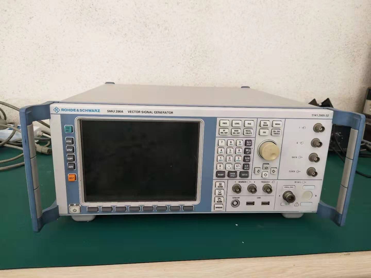 罗德与施瓦茨信号发生器SMU200A 6GHz 单双通道