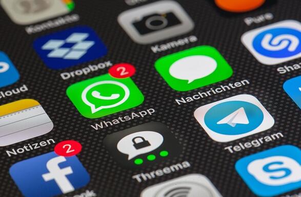 中国厂商抢进iPhone15供应链，卡位光学元件