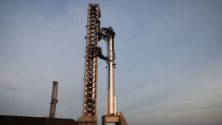 SpaceX星舰试飞因天气再推迟