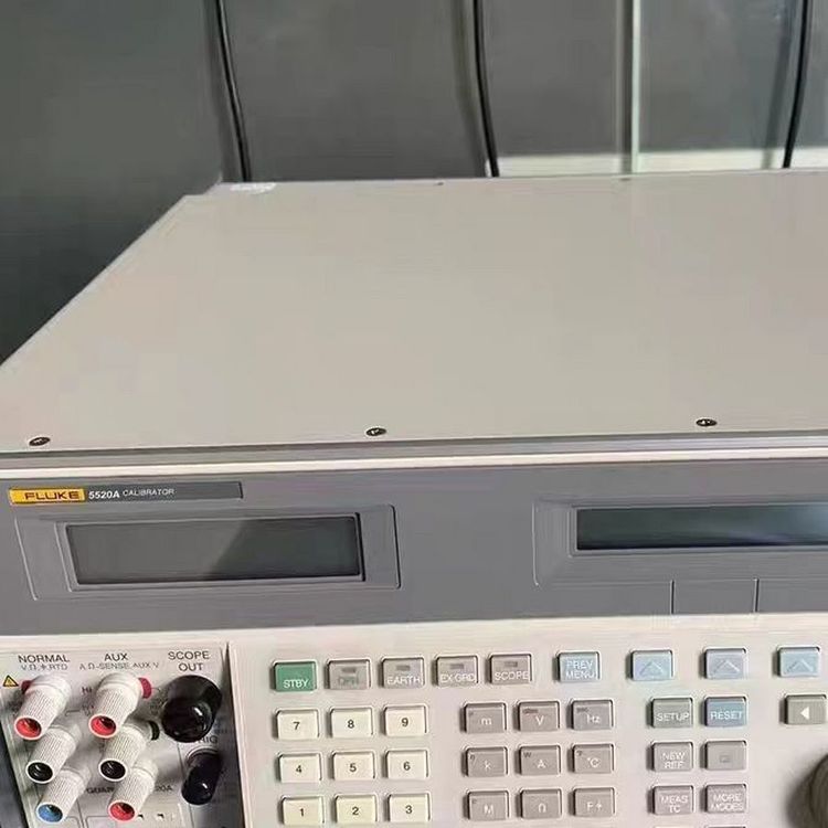 美国原装福禄克Fluke 5502A多功能万用表校准器