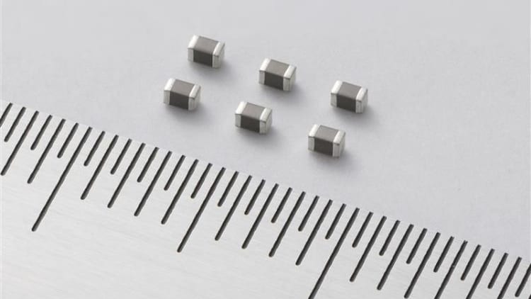 京瓷砸千亿日元扩产，瞄准AI服务器MLCC市场