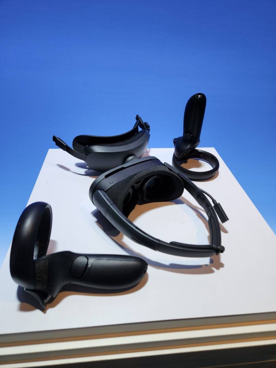 AR/VR不畏衰退觅新机 车用、多工市场成焦点 助2023年重返成长