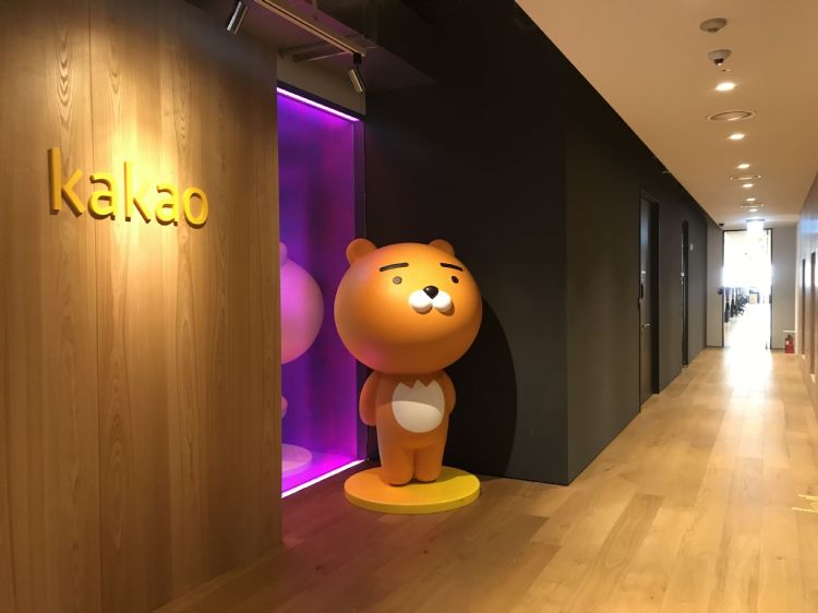 Kakao领导人2022年4度更动 内外风波仍不止息