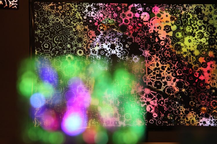 三星、苹果点燃Micro LED热度 供应链2023年动能大增