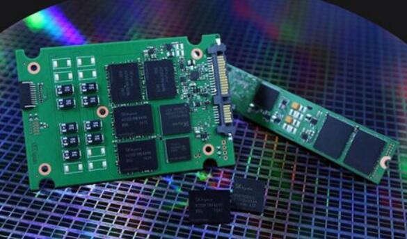 内存、SSD 持续降价，韩国半导体厂商经营状况进一步恶化
