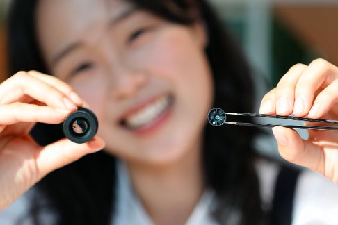 LG Innotek研发出首个采用塑料镜片的高性能自动驾驶镜头