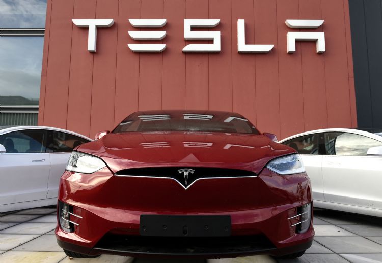 Tesla官司脱身 陪审团认已示警Autopilot非自驾系统