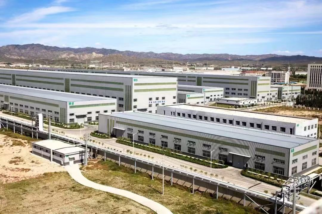 双主业协同发展显成效 杉杉股份业绩实现稳健增长
