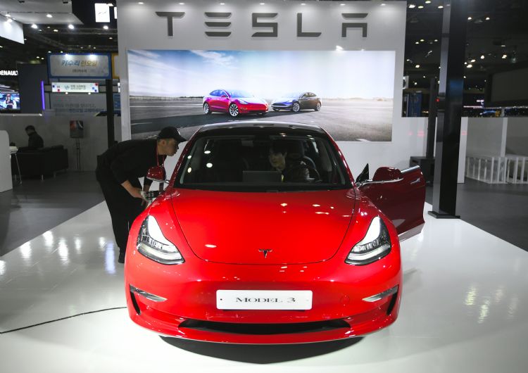 Tesla前员工揭露公司内部分享客户车辆敏感影像 恐触欧美隐私大忌