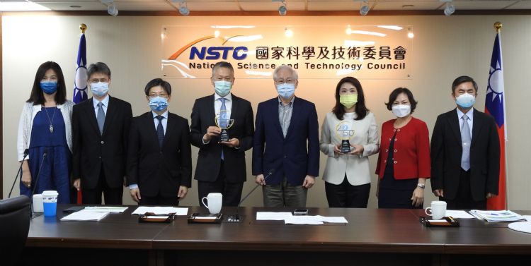台湾半导体产业如日中天 国科会：面板应结合网安突围